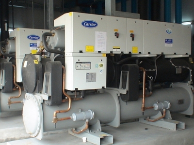 中山皇朝酒店开利主机